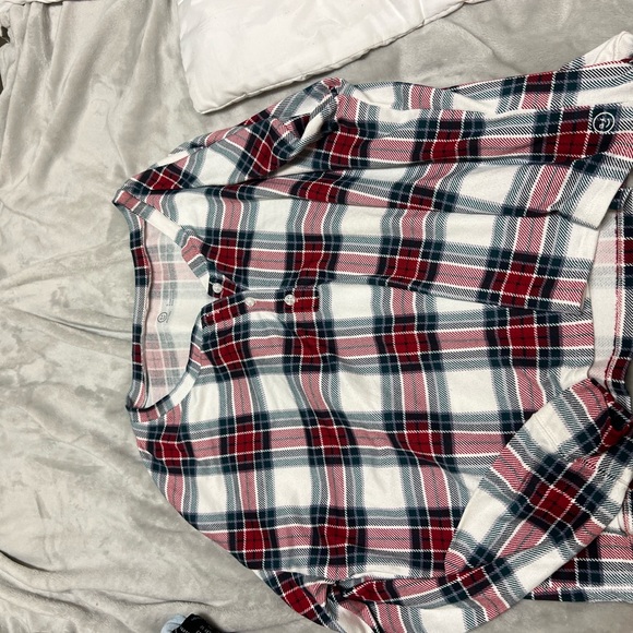 Hollister Red and Blue Plaid Women's Top - Picture 1 of 2